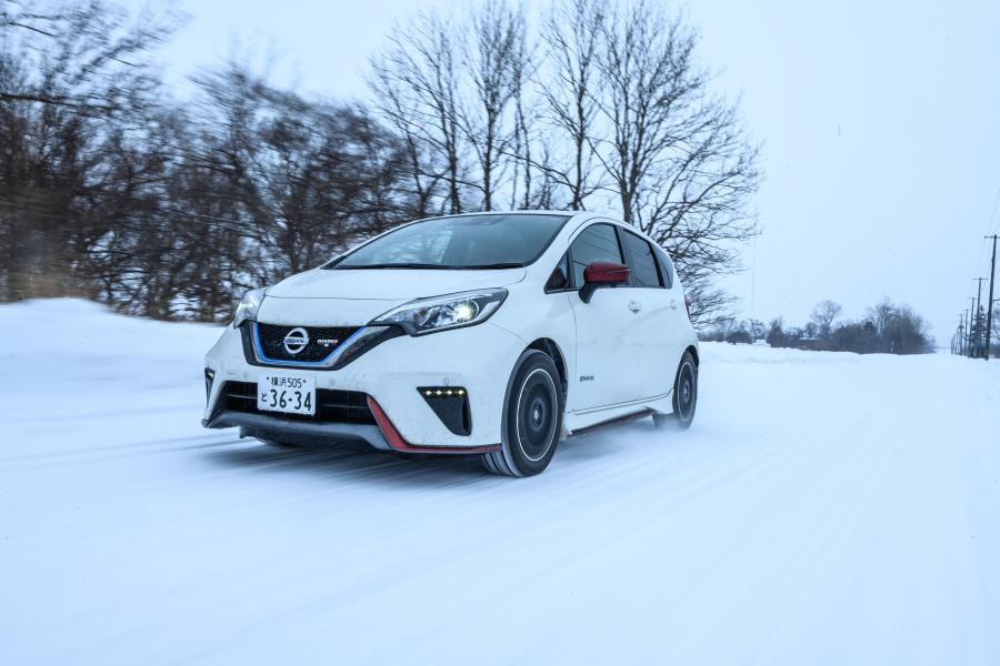  Nissan Note e-POWER Nismo (E12) 2016 года  (фото 11 из 24)